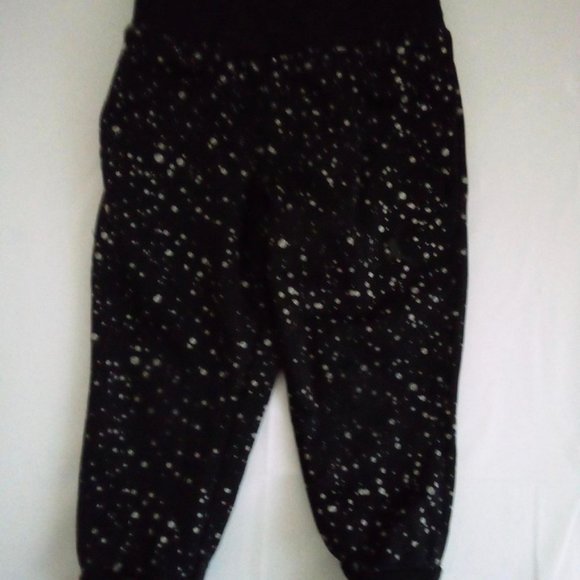 Boy's 3T Jogger Pants (DKNY, Nike, Jordan) - Picture 5 of 10